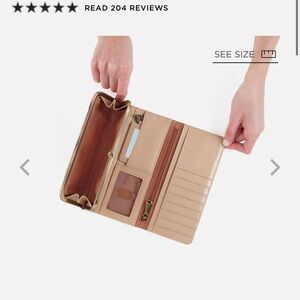 Rachel is an iconic HOBO style and will be your most-loved wallet